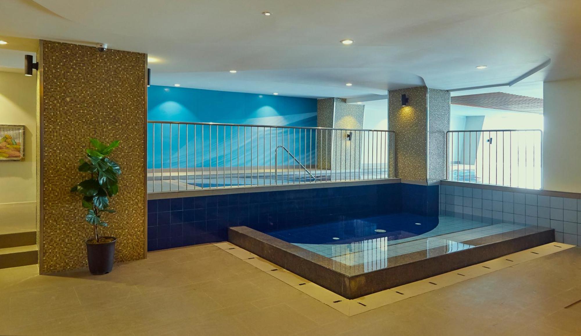 Summit Hotel Greenhills Quezon City Εξωτερικό φωτογραφία