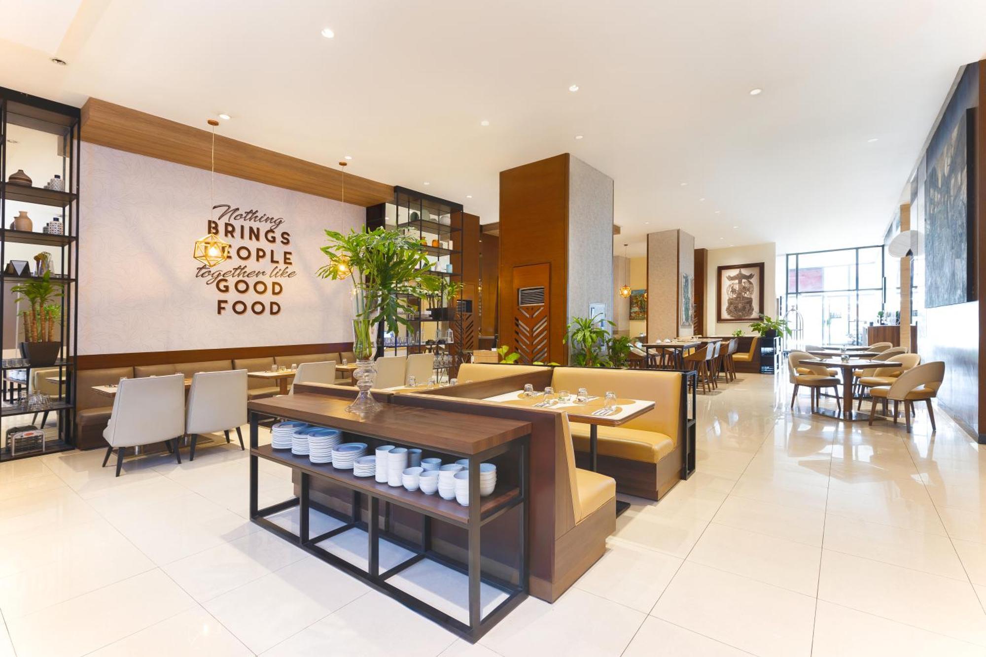 Summit Hotel Greenhills Quezon City Εξωτερικό φωτογραφία