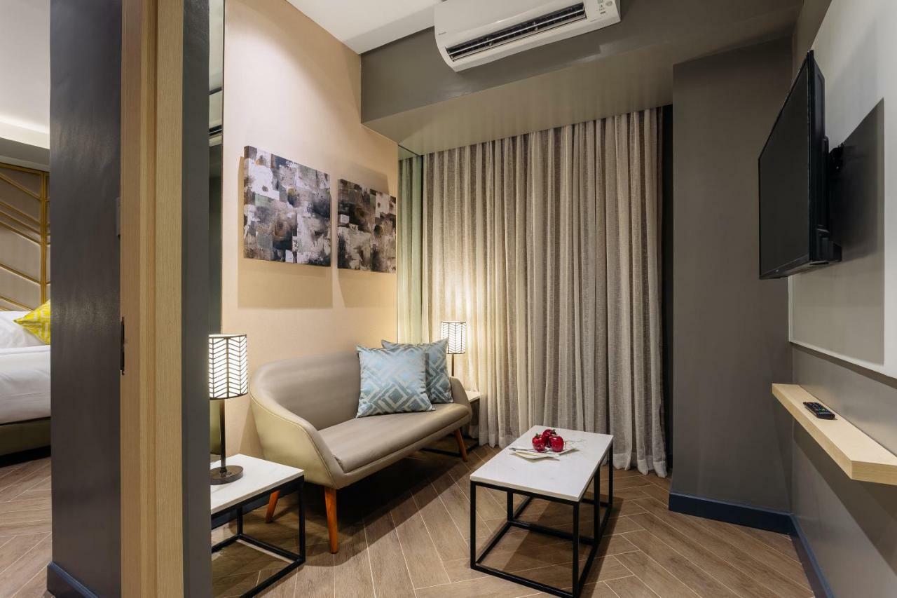 Summit Hotel Greenhills Quezon City Εξωτερικό φωτογραφία
