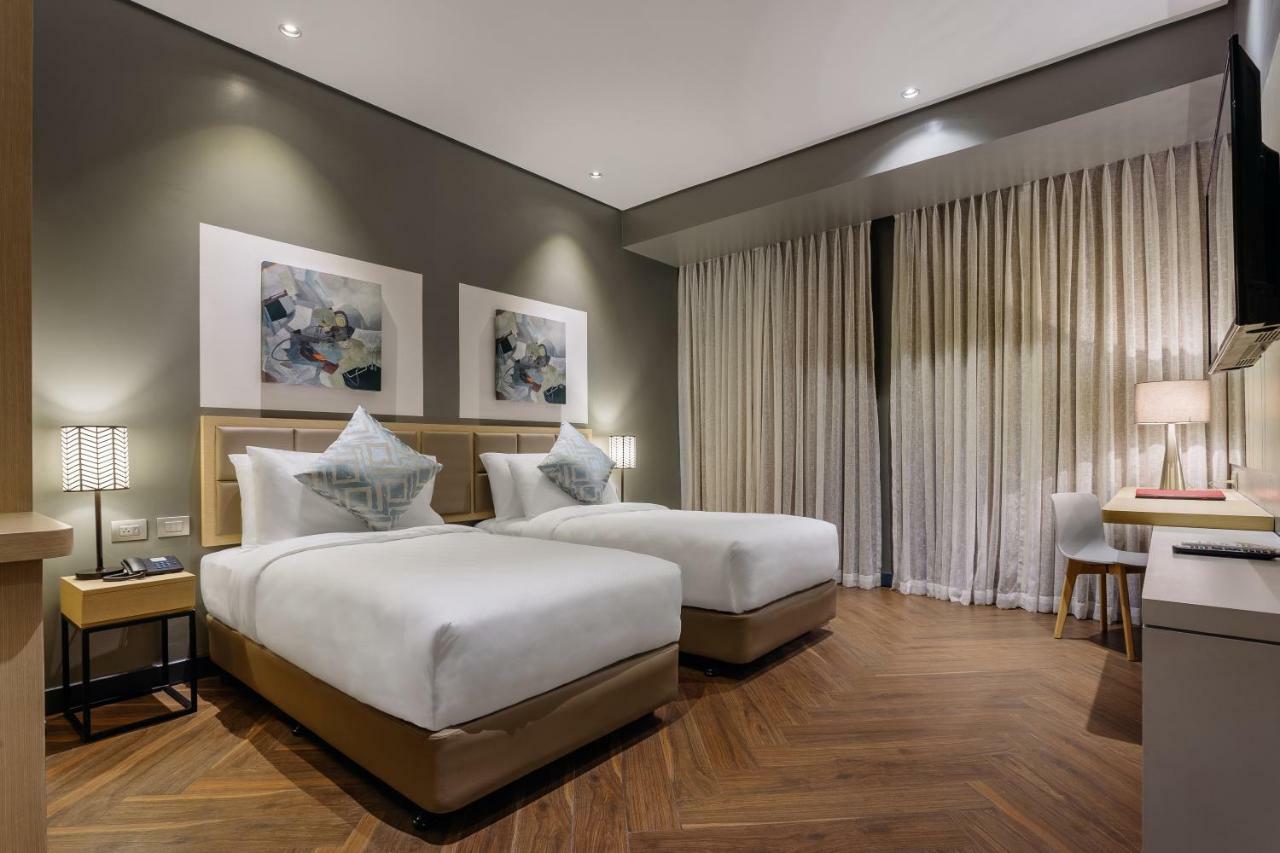 Summit Hotel Greenhills Quezon City Εξωτερικό φωτογραφία