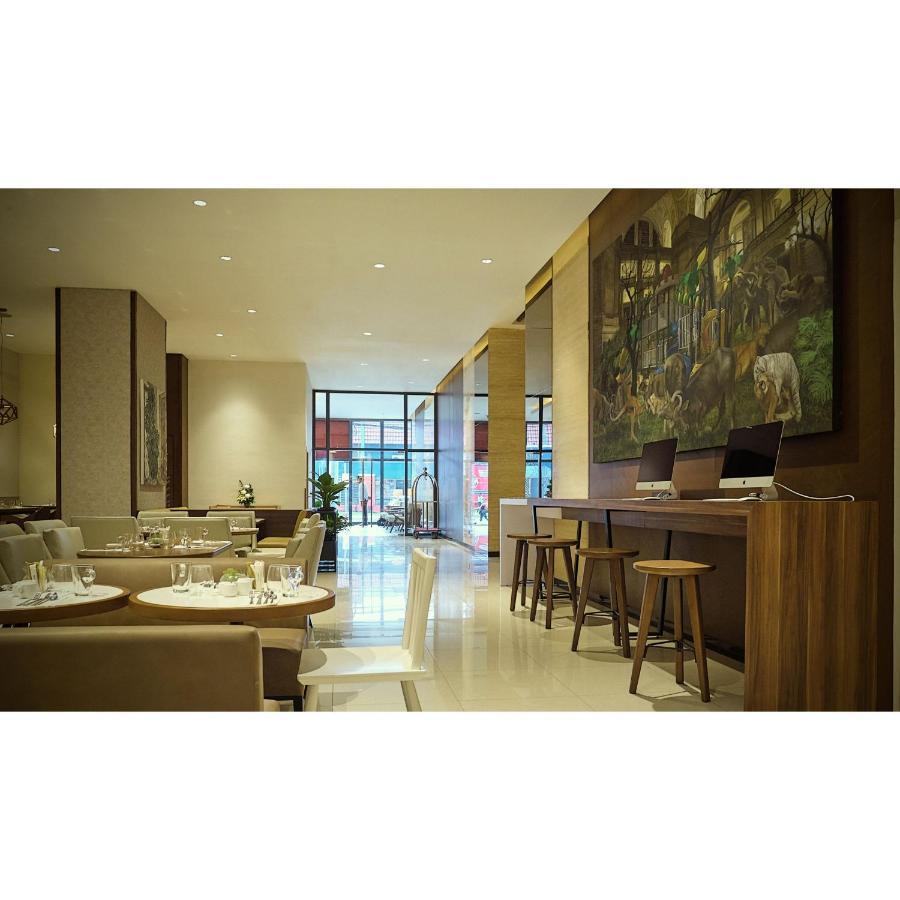 Summit Hotel Greenhills Quezon City Εξωτερικό φωτογραφία